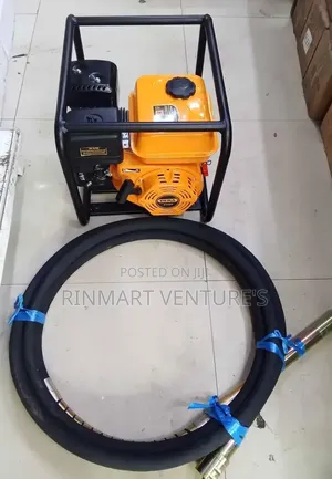 Certified Dera Concrete Vibrator and Poker