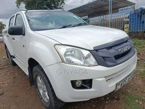 Isuzu D-MAX 2015 White