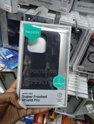 Oneplus 15 Dual-Layer Construction Case