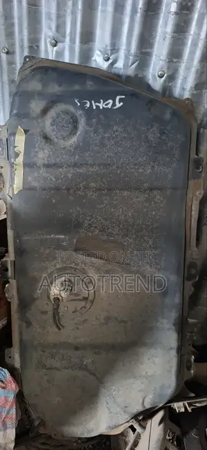 Toyota Ipsum Fuel Tank