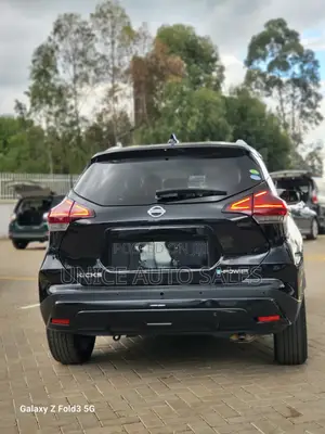 Nissan Kicks 2021 Black