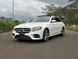 Mercedes-Benz E250 2017 Pearl