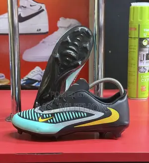 Kids (Size 30-40 Black Nike Phantom Gx Elite Soccer Cleats With Teal