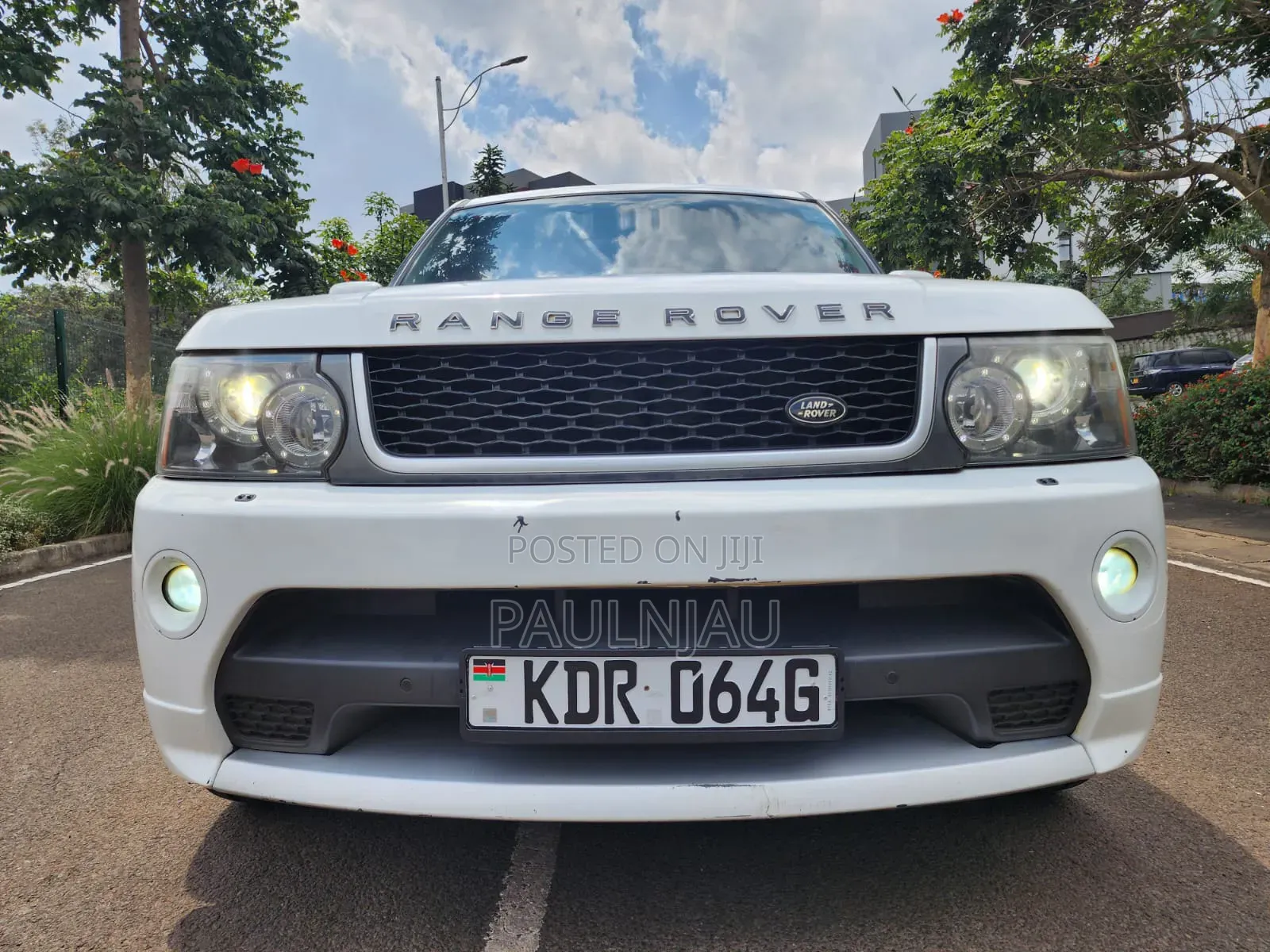 Land Rover Range Rover Sport 2012 White