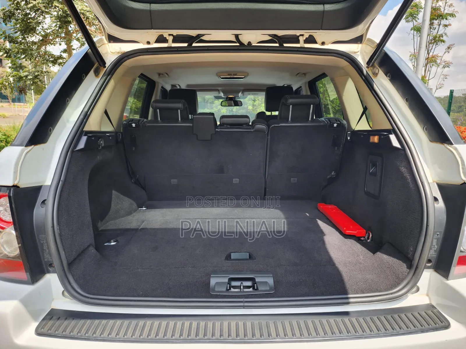Land Rover Range Rover Sport 2012 White