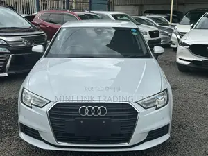 Audi A3 2.0T Premium FWD Convertible 2019 Off white