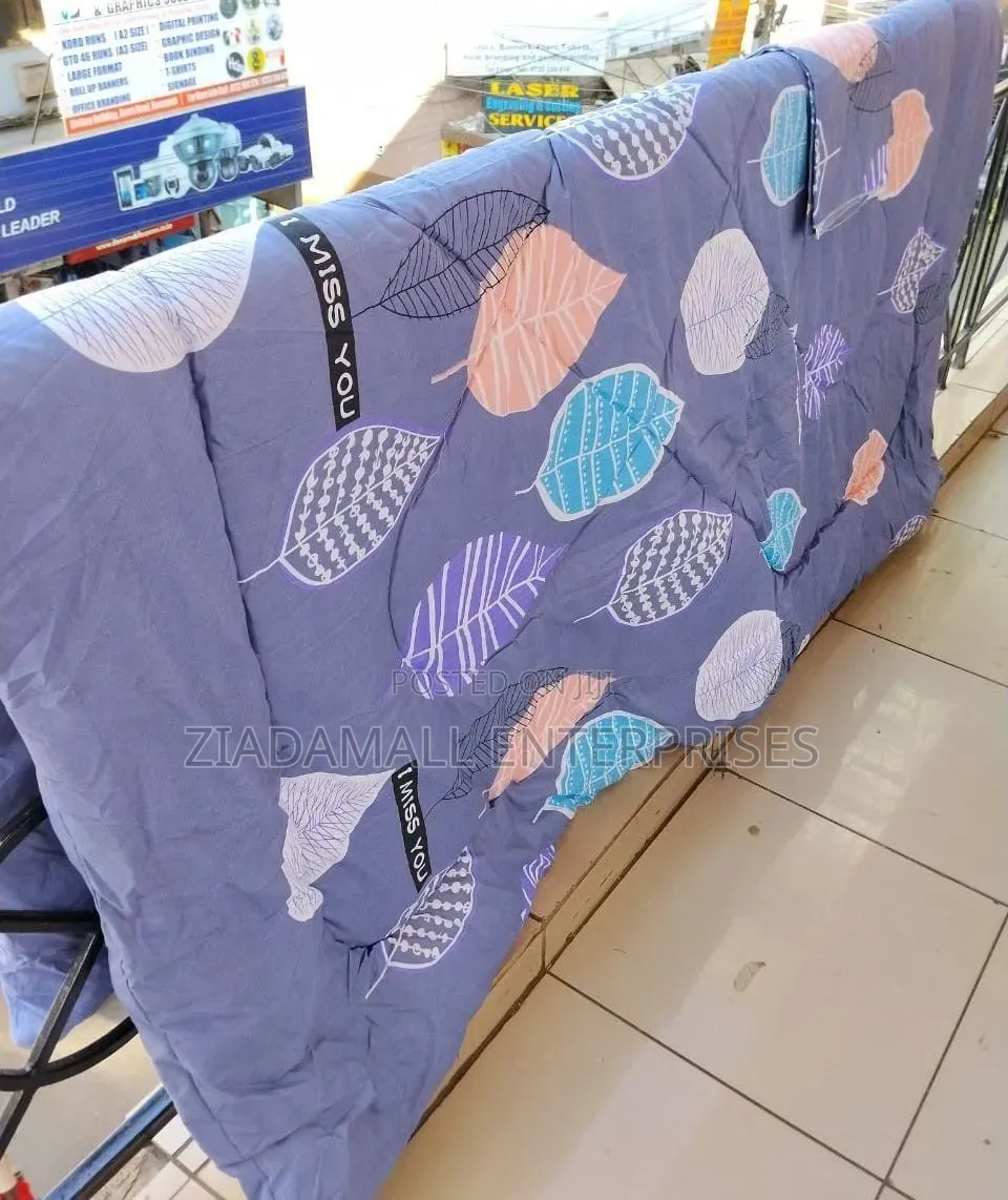 Duvet Unbinded 6*6 Set Soft Comfortable Fabric for Better Sleep