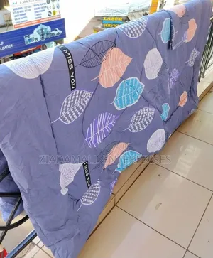 Unbinded Duvet Set 6 by 6 Large,2 Pillow Cases and 1 Bedsheet