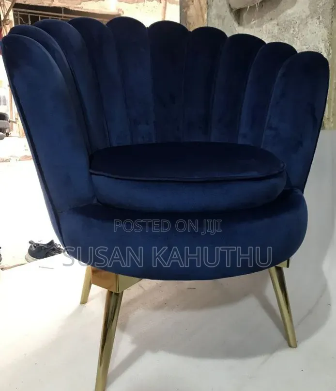 Royal Blue Exquisite Velvet Sofa