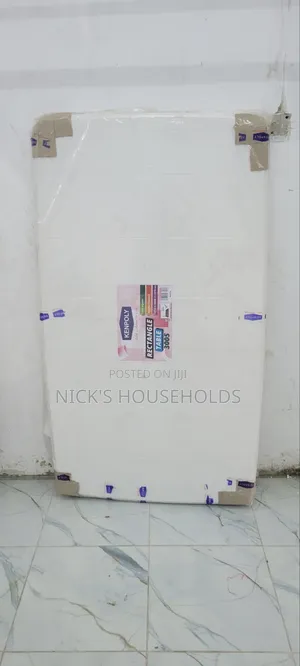 Rectangle Plastic Table/ White Plastic Table