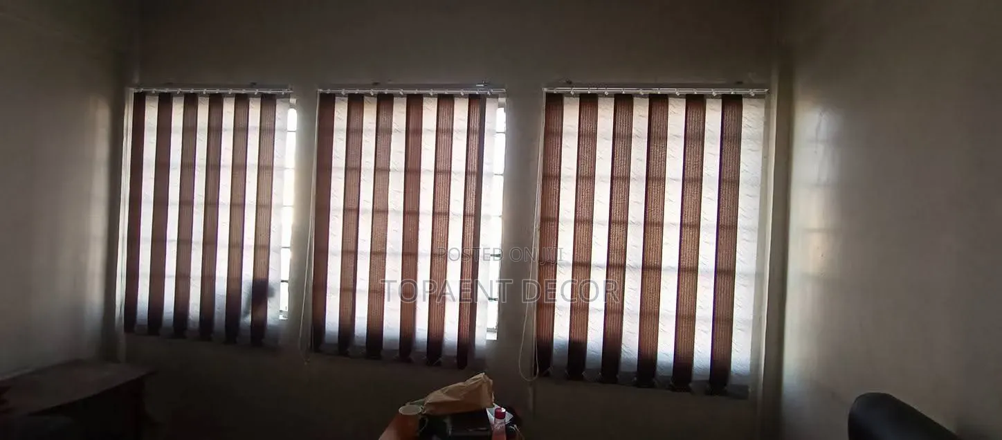 Easy Aeration With Vertical Office Window Blinds