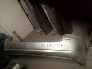 Toyota Avensis Station 2006 Rear Bumper With Kit