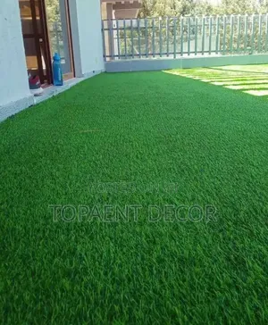 Rooftop,Easy to Maintain , Weather Resistant Artificial Grass Carpet