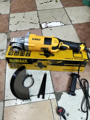 Powerful Dewalt Angle Grinder Set 2600 Watts 9" Disc