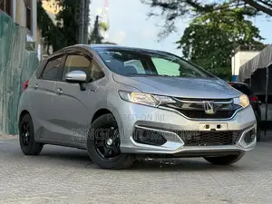 Honda Fit 2019 Silver