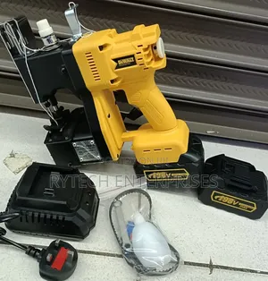 Dewalt Rechargeable Bag Closer Machine (Cordless)