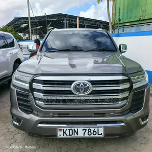 Toyota Land Cruiser 2008 Gold
