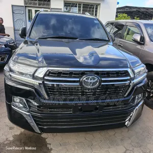 Toyota Land Cruiser 2014 Black