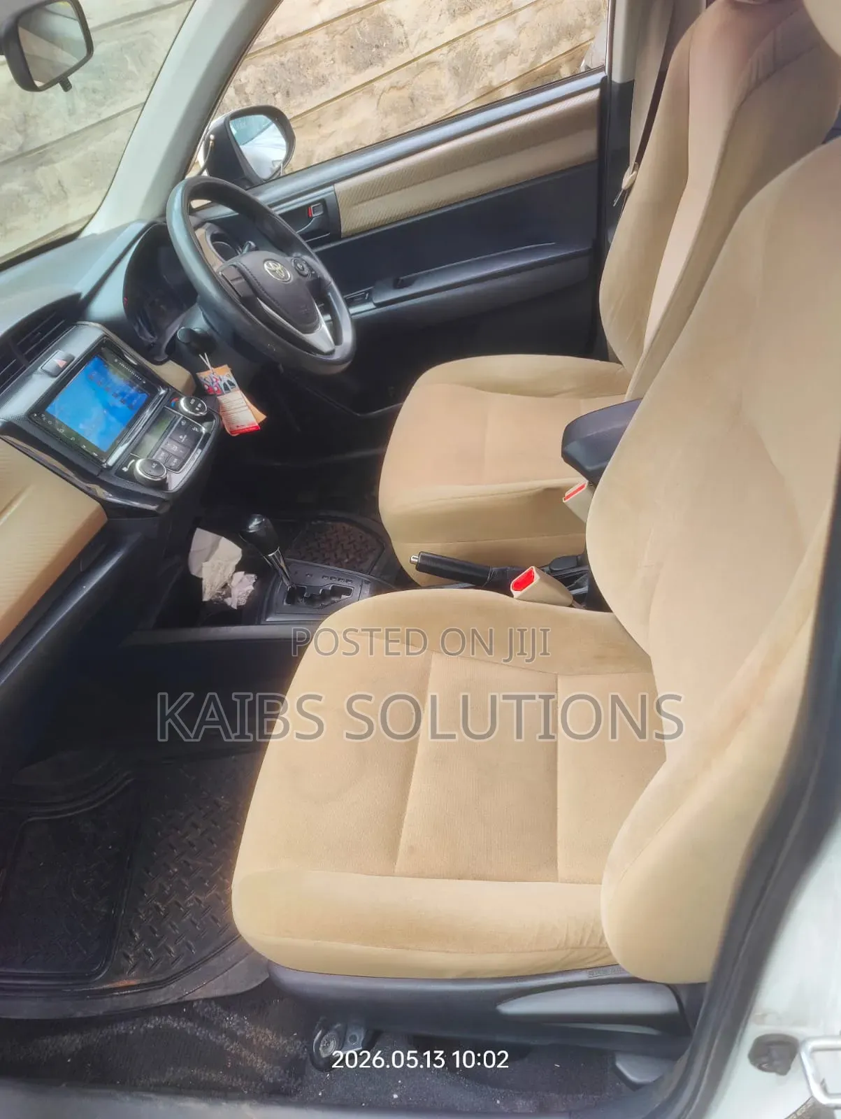 Toyota Axio 1.5 Hybrid 2WD 2015 White