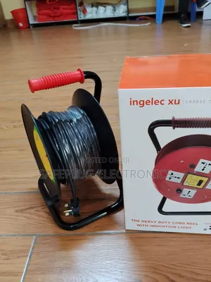 2.5mmx25m Extension Cable Reel With Switch and 3 Socket