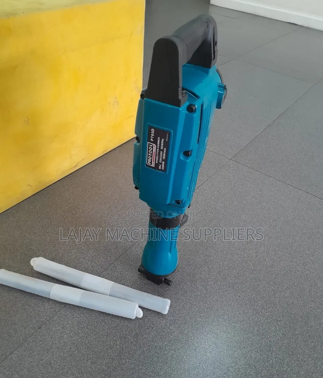 Pro Tools 2200w Heavy Duty Demolition Hammer