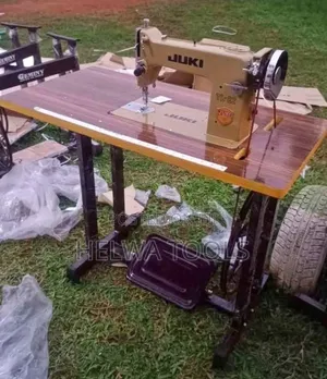Juki Industrial Sewing Machine