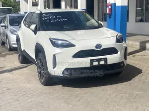 Toyota Yaris Cross 2020 Pearl