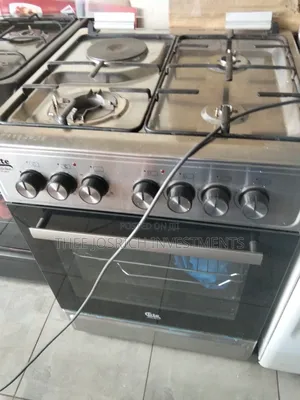 Cute Kitchen Cooker 3+1 Size 60 by 60 With Wok Burner