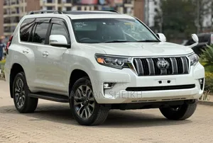 Toyota Land Cruiser Prado 2022