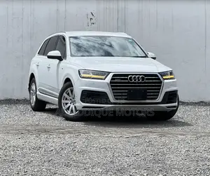 Audi Q7 3.0T Premium AWD quattro 2017 White