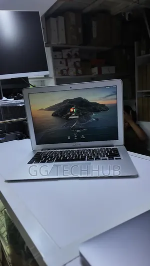 Laptop Apple MacBook Air 2017 8GB Intel Core i5 SSD 128GB