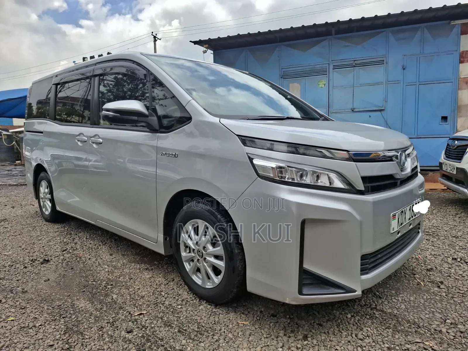Toyota Voxy 2019 Silver