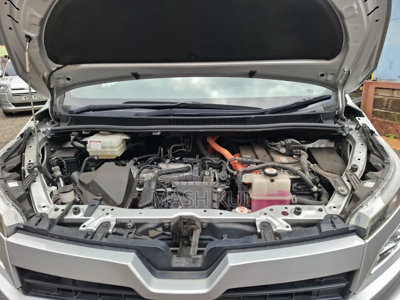 Toyota Voxy 2019 Silver