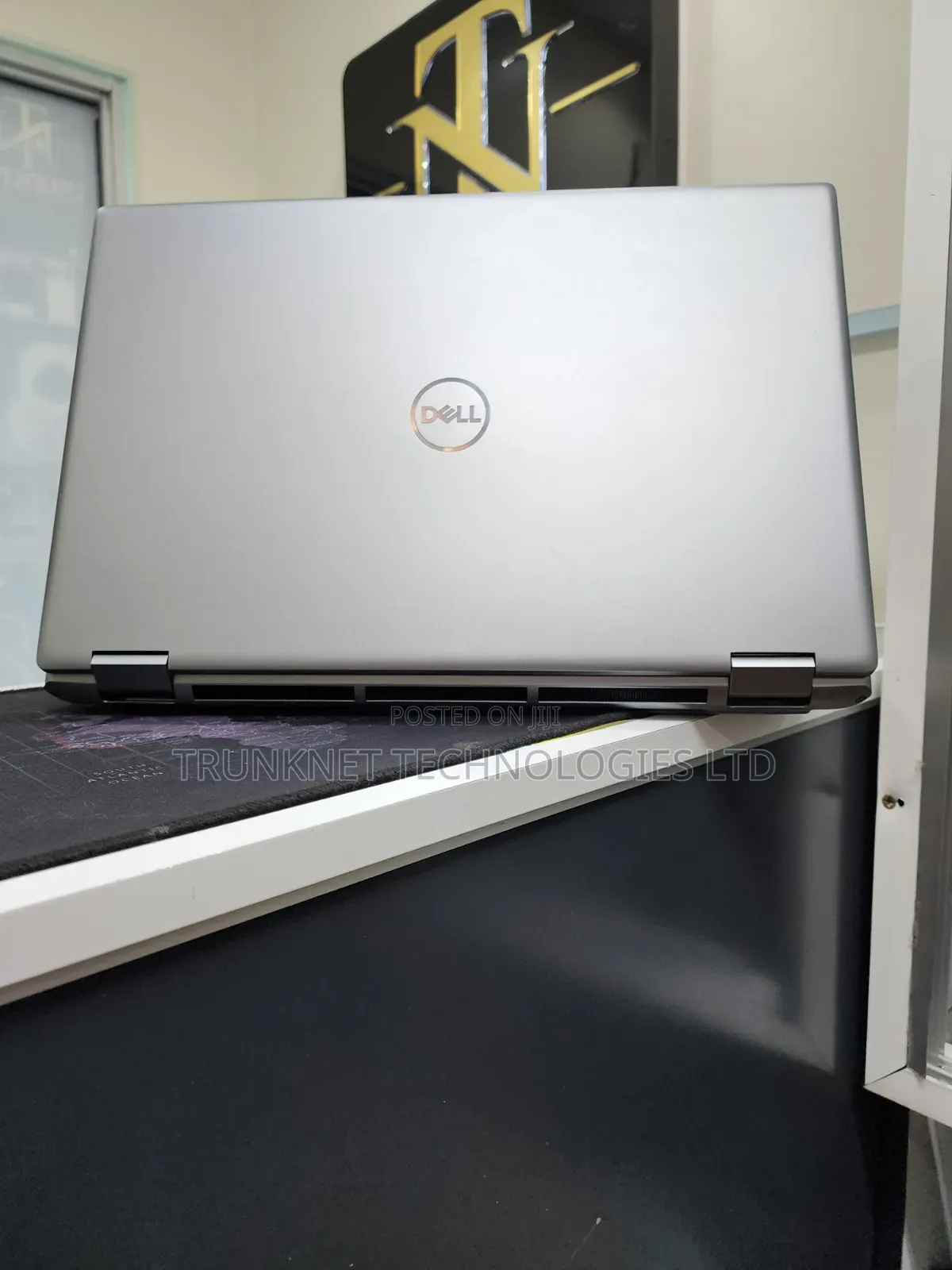 Laptop Dell Precision 7760 16GB Intel Core i9 SSD 1T