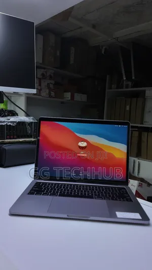 Laptop Apple MacBook Pro 2017 8GB Intel Core i5 SSD 256GB