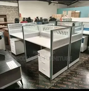 Four Way Classic Workstation