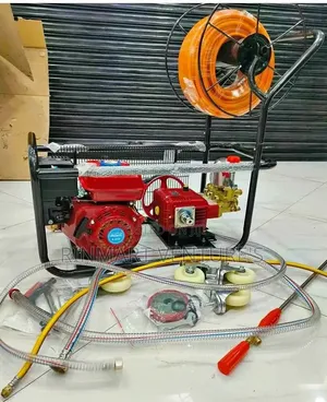 Powerful Engine Sprayer
