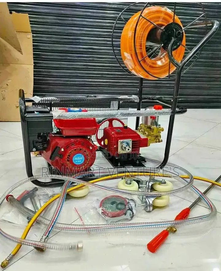 Powerful Engine Sprayer