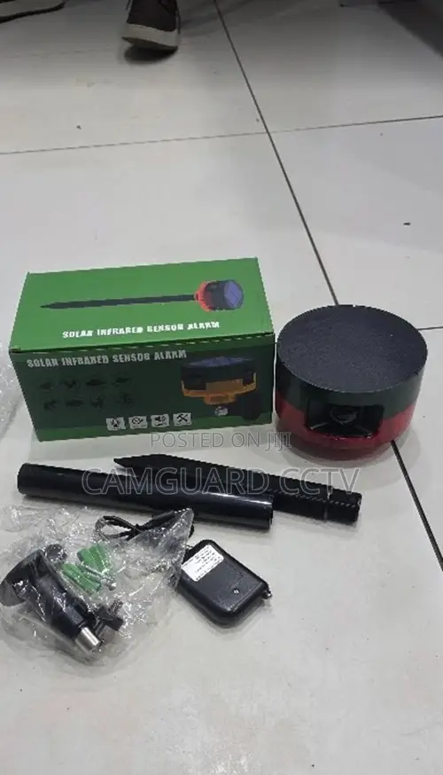 Wireless Solar Alarm Sensor With Flashing Warning Light