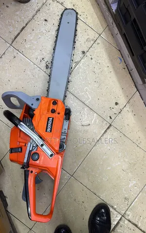Honda 20” Chainsaw