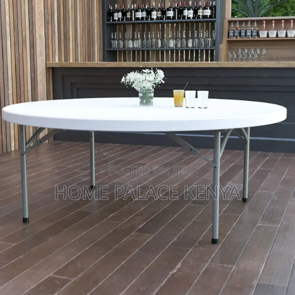 Foldable Table: 1.5m Plastic Event Folding Table