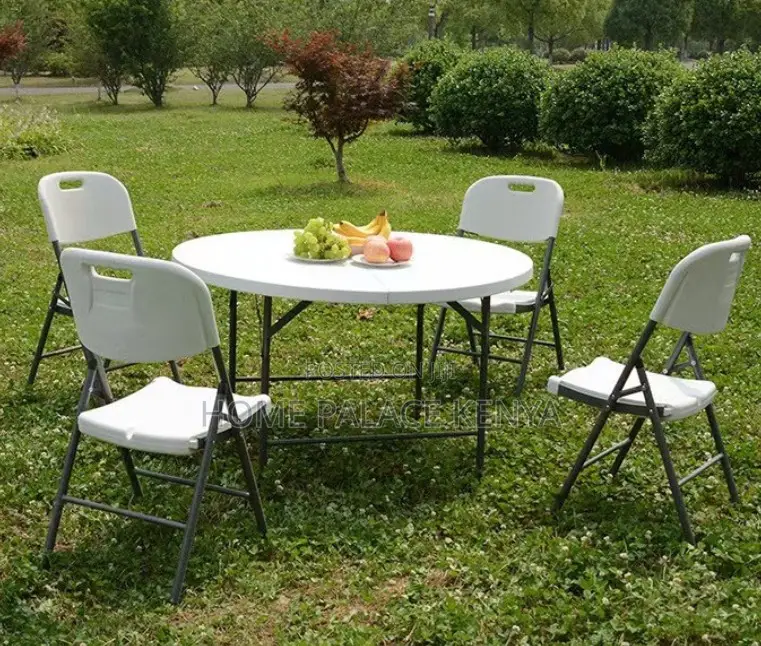 Foldable Table: 1.5m Plastic Event Folding Table