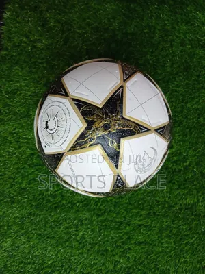 Istanbul Champions League Ball 26 - Football