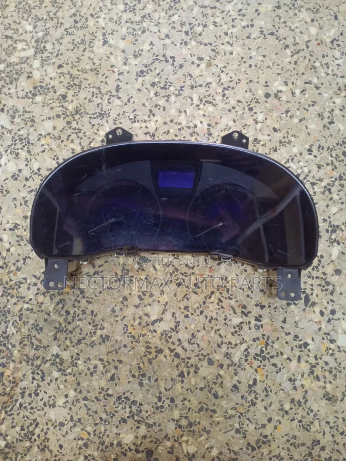 Lexus Clock