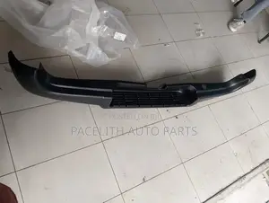 Rear Bumper Shark/5l