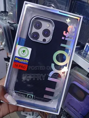 iPhone 16 Pro Dark Gray, Textured Woven Case