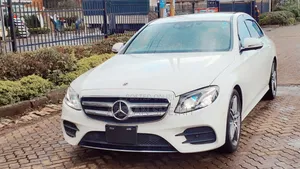 Mercedes-Benz E200 2019 White
