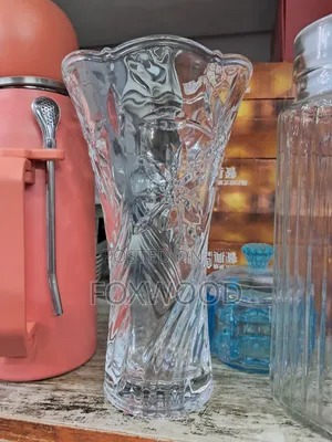 *Glass Vase Square Ice Texture Heavy Clear