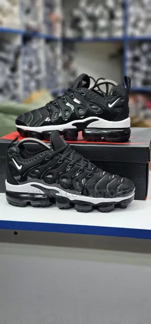 Tn Black Streetwear Sneakers