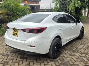 Mazda Axela 2015 White